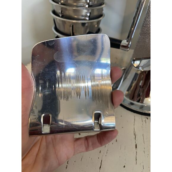 Townecraft Chef's Ware Manual Food Processor 4 Cones Vintage Suction Base - Picture 3 of 10